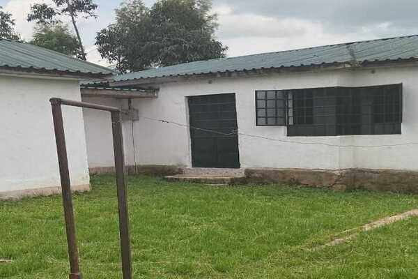 Spacious 3-Bedroom Home with Master Ensuite 200m behind Lenana Gardens apartments – Only four Km to Karen